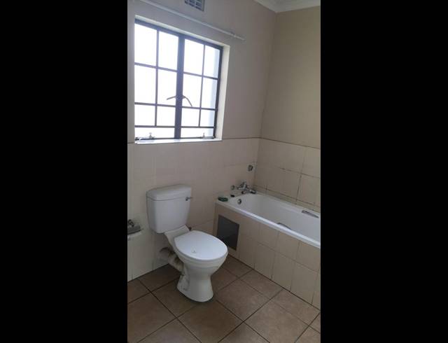 1 BEDROOM PROPERTY TO RENT IN GRAND CENTRAL